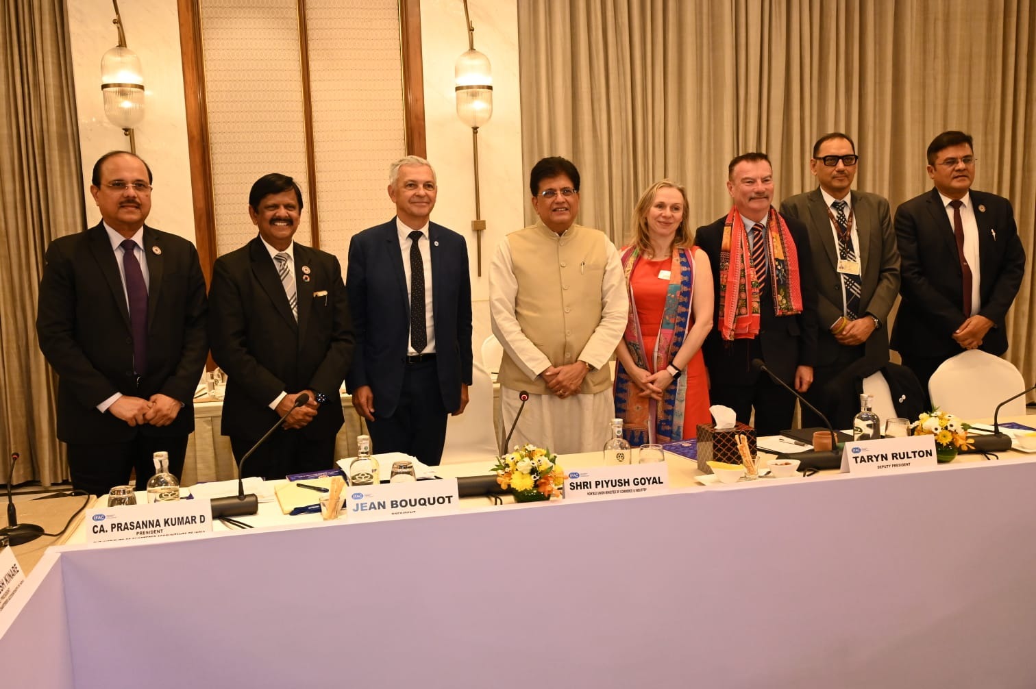 CA. Piyush Goyal, Hon’ble Minister of Commerce & Industry, Mr. Jean Bouquot, President - IFAC; Ms. Taryn Rulton, Deputy President - IFAC; Mr. Lee White, Chief Executive Officer – IFAC along with CA. Prasanna Kumar D, President- ICAI; CA. Mangesh Kinare, Vice-President- ICAI; CA. Rajesh Sharma, ICAI Central Council Member and CA.(Dr.) Jai Kumar Batra, Secretary, ICAI.